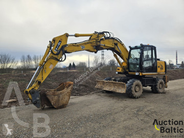 JCB JS175W