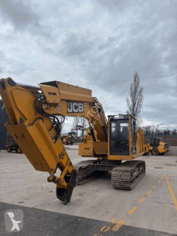 JCB
