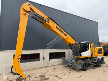Přidržovací lopata Liebherr