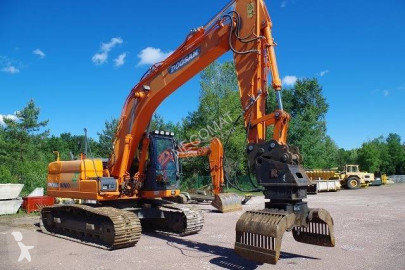 Přidržovací lopata Doosan