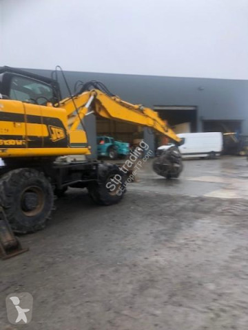 JCB JS130W
