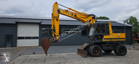JCB JS150W