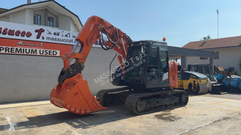 HitachiZX135US