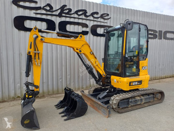Mini pelle JCB
