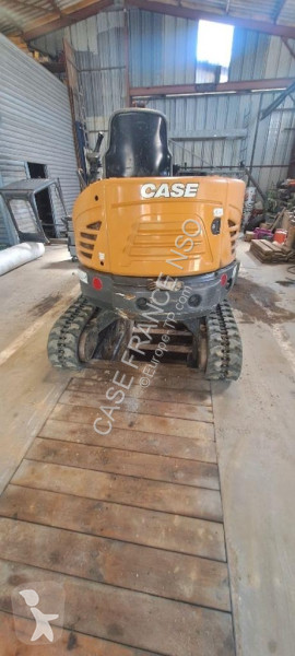 Case CX 26C
