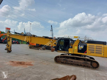Pelle sur chenilles Caterpillar