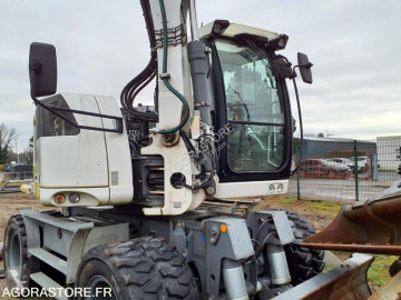 Liebherr crawler excavator