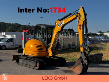 Mini pelle JCB