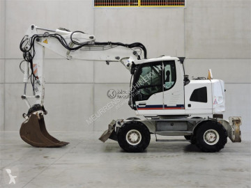 Liebherr A918