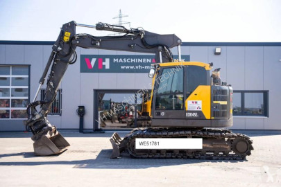Pelle sur chenilles Volvo