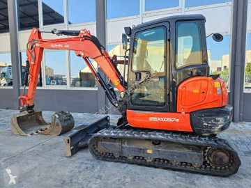 KubotaKX057-4