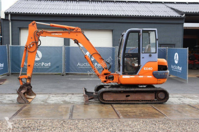 HitachiEX40