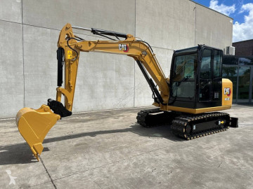 Caterpillar305