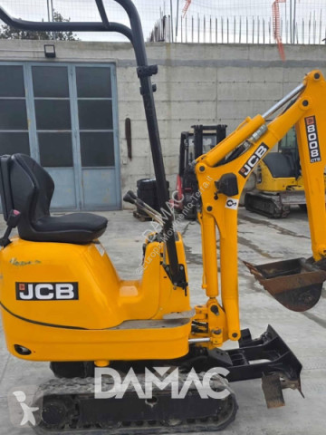 Mini pelle JCB
