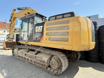 Excavadora Caterpillar