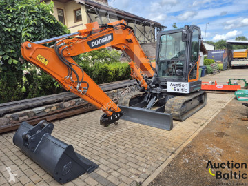 Pelle sur chenilles Doosan