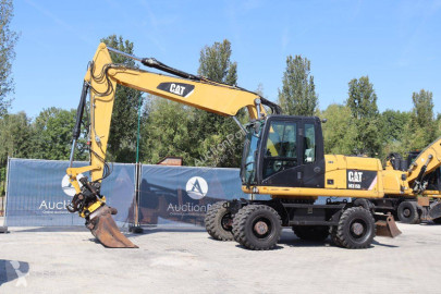 Escavadora de rodas Caterpillar