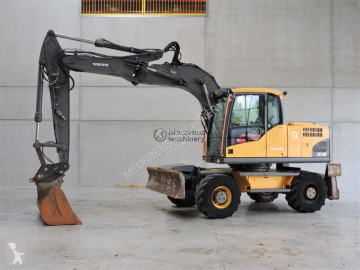 Excavadora de ruedas Volvo