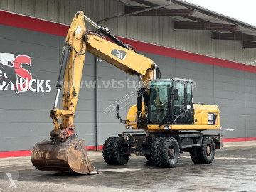 Caterpillar wheel excavator
