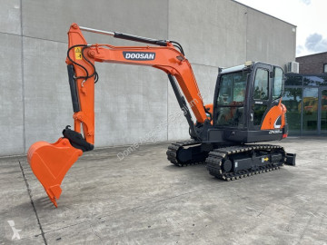 Pelle sur chenilles Doosan