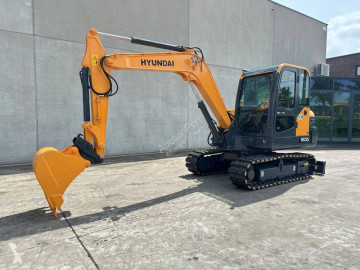 Pelle sur chenilles Hyundai