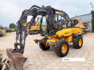 Escavadora de rodas Mecalac