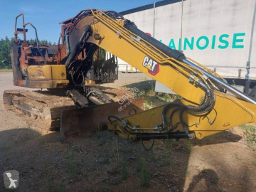 Гусеничний екскаватор Caterpillar
