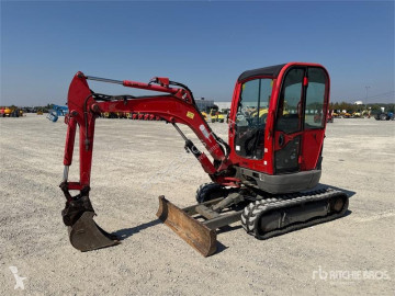 Mini-escavadora JCB