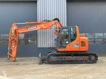 Rupsgraafmachine Doosan