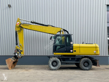 Koparka kołowa Caterpillar