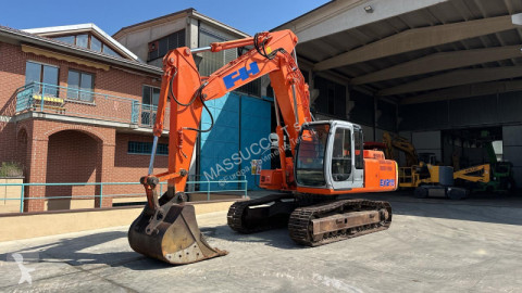 Fiat-HitachiEX 15-2