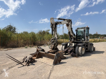 JCB