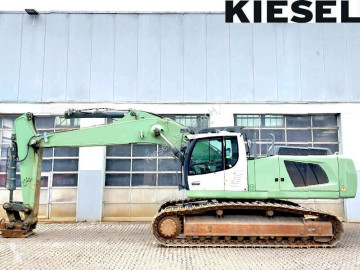 Liebherr lánctalpas kotrógép