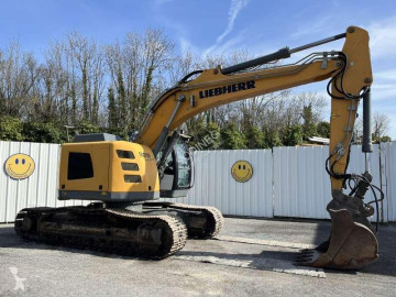 Liebherr lánctalpas kotrógép
