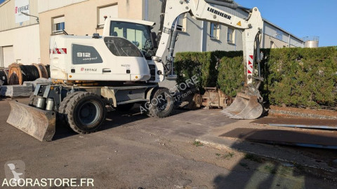 Liebherr912
