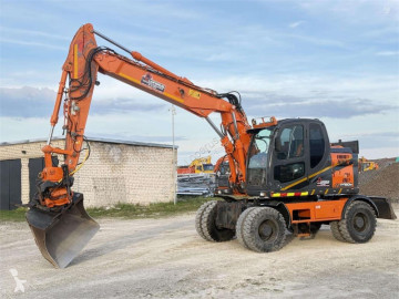 Doosan gumiabroncsos kotrógép