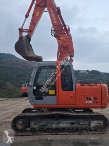 Excavadora de cadenas Hitachi