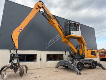 Excavator pentru manipulare Liebherr