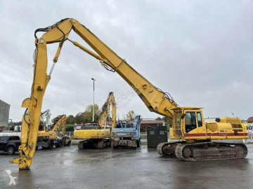 Pelle de démolition Caterpillar