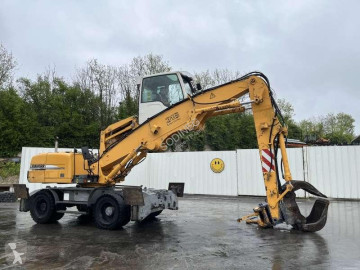 Pelle de manutention Liebherr