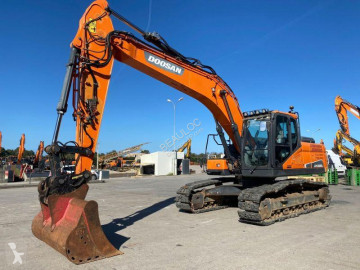 Pelle sur chenilles Doosan