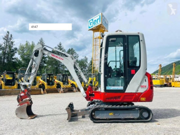 Miniexcavadora Takeuchi