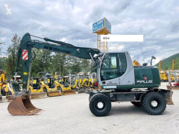 Excavadora de ruedas New Holland