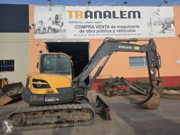 Pelle sur chenilles Volvo