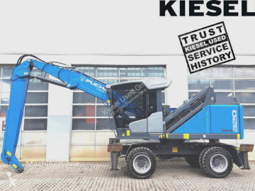 Excavator pentru manipulare Fuchs