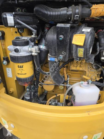 Caterpillar302