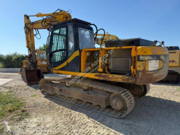 Pelle sur chenilles JCB