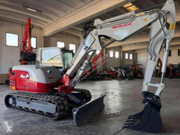 Pelle sur chenilles Takeuchi neuve