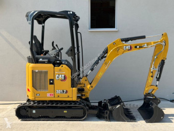 Mini pelle Caterpillar neuve
