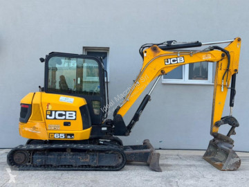 Mini pelle JCB